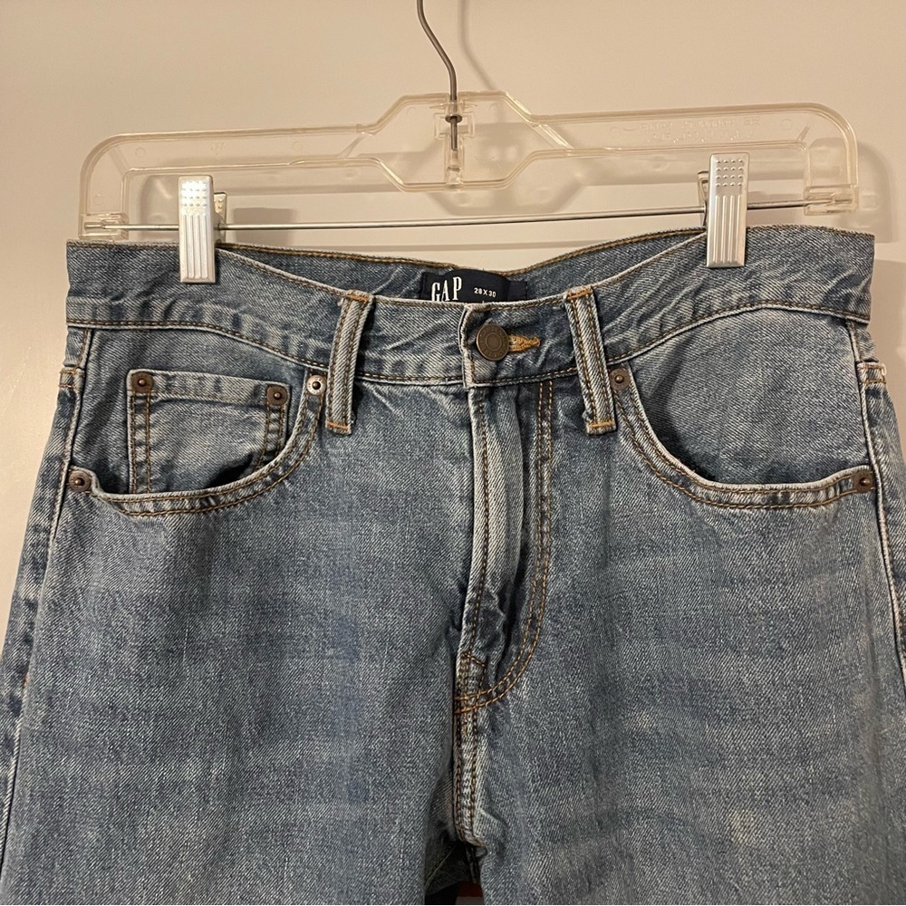 Gap Medium Wash 100% Cotton Straight Jeans - Picture 2 of 6